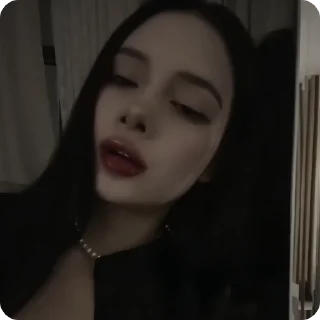 🧛‍♀️ emoji ku tog Telegram sticker 10 of 34