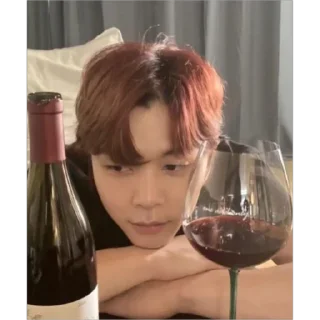 🍷 emoji Я люблю пиво Telegram sticker 22 of 36