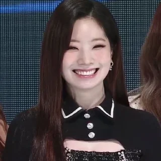 Dahyun_loves