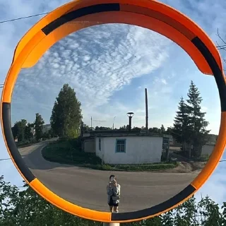 📸 Шось, стікер Telegram 6 з 28