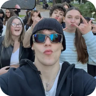 😎 Davidе, sticker Telegram 19 sur 28