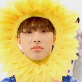 🌻 Mingi, стікер Telegram 18 з 62