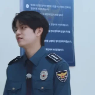 ᴘᴜᴘᴘʏ sᴇᴜɴɢᴍɪɴ @seungmin_archi