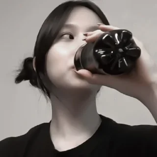 💃 「𝗺𝗶𝗻𝗮」→@rissgaridi, стикер Telegram 12 из 40