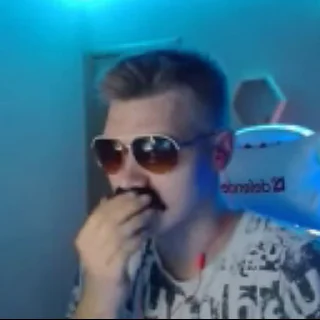 😎 Грабитель БК, Telegram sticker 11 of 17