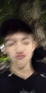 💋 еее, стікер Telegram 9 з 27