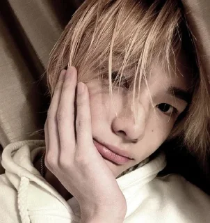 《𝙃𝙮𝙪𝙣𝙟𝙞𝙣.》 (ﾉ´ヮ`)ﾉ*: ･ﾟ