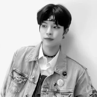𖥻 seungmin : ♣️ : @lumicore_present