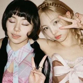 🌟 Twice 🌟 Зделала: @Nayeonmylife, стікер Telegram 7 з 103