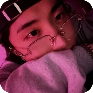 👓 Skz💘 by:Stray_kids_stay_ot8, стикер Telegram 24 из 58