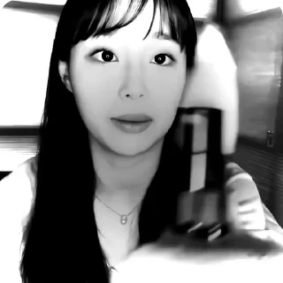 — 🌪️ chuu @milkshakekkk