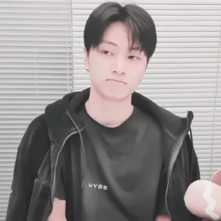 7⃣ #𝐥𝐢𝐯𝐞: jay 080422 ;: by @paradismaudit, Telegram sticker 8 of 40