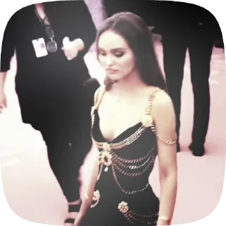 ★ 𝐥𝐢𝐥𝐲 :: @woexes