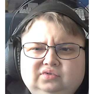 🥴 денис реакция, sticker Telegram 9 sur 13