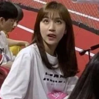 Mina🐧 || @naonce9