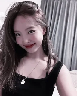 😏 Nayeon, стікер Telegram 11 з 24