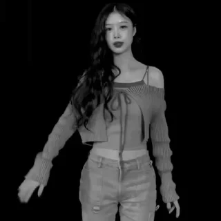 🌟 bw #1 @onlysoojin, sticker Telegram 9 sur 51