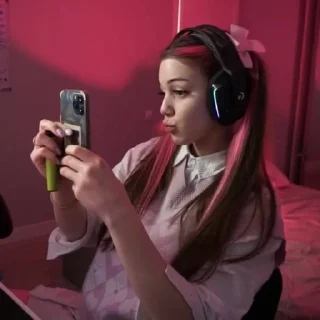 📷 акулич<3, стикер Telegram 22 из 45