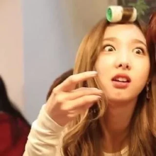 🌟 Nayeon mem from Vi_, Telegram sticker 24 of 44