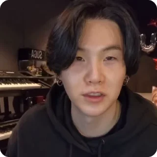 🫦 yoongi fr @DARCYH3LP