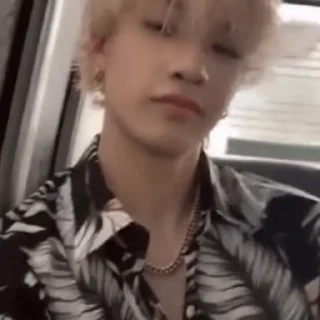 🤙 SKZ 2, sticker Telegram 22 sur 50