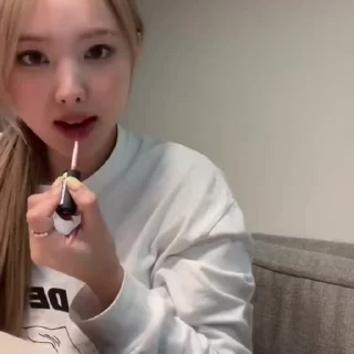 🍡 nayeon fr @stickers_fl, стікер Telegram 6 з 40