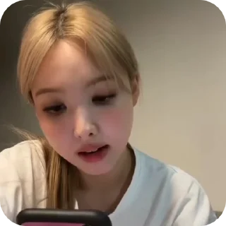 Hayeon       @help_Yunso