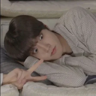 😳 💗stray kids💗, стікер Telegram 9 з 75
