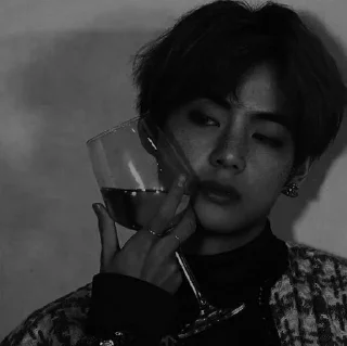 🥂 taehyung💃💃, sticker Telegram 6 sur 11