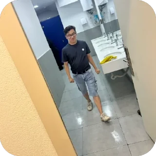 🫥 Арсен, стикер Telegram 16 из 17