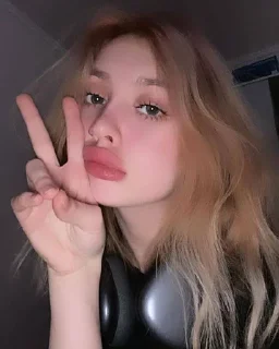 🌟 Girls, стікер Telegram 13 з 22