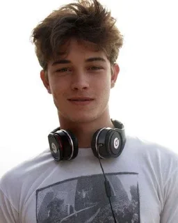 🤤 Looksmax, стікер Telegram 10 з 14