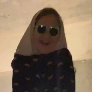 🥸 Жужа, стикер Telegram 8 из 79
