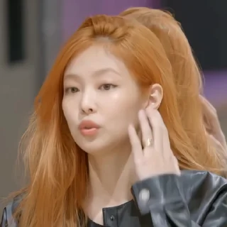🧶 : jennie @bonesdolly, стикер Telegram 14 из 35