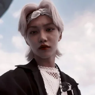 𝙛𝙚𝙡𝙞𝙭 𝙗𝙮 @helpxossie