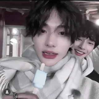 `` 🐟 × 𝗛𝘆𝘂𝗻𝗷𝗶𝗻 || 𝗯𝘆 @m2e58l