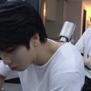 jisung @ARN1HV