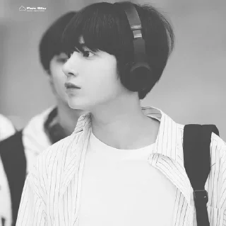 tae meow ! @kantaehh