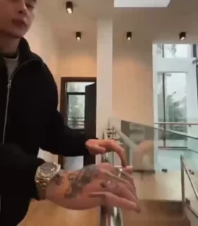 👨‍✈️ Топ стикеры 👉 @Femoji, стікер Telegram 5 з 35
