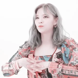 🌛 #𝐈𝐧𝐓𝐡𝐞𝐒𝐡𝐨𝐰𝐓𝐨𝐝𝐚𝐲: jeongyeon ;: by @paradismaudit, стікер Telegram 10 з 40