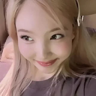 🌟 ` nayeon - @miffuco !!, стікер Telegram 8 з 32