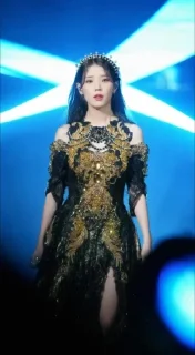 👸 🌷IU🌷, стикер Telegram 1 из 66
