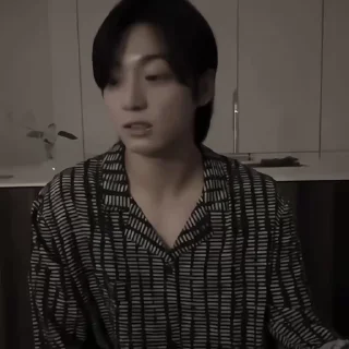 🪙 JUNGKOOK @C0OLCLUB, стикер Telegram 23 из 50