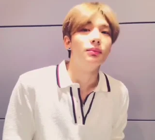 hyunjin @ARA2VH