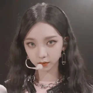 🍄 ;; 𝐤𝐚𝐫𝐢𝐧𝐚 :: @fannhelps, стікер Telegram 12 з 40