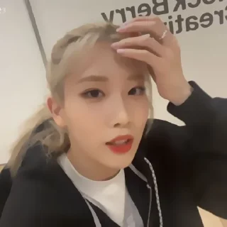 🎧 が !¡🎧 Kim lip . . . @lastmeetingg, sticker Telegram 16 sur 28