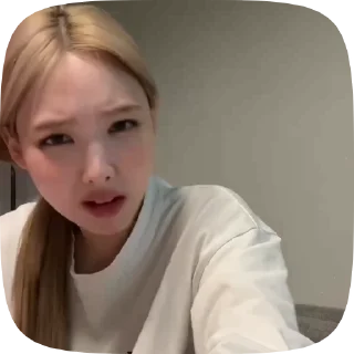 🥂 (🥂) >> ɴᴀʏᴇᴏɴ :: @anngxxx, sticker Telegram 5 sur 18