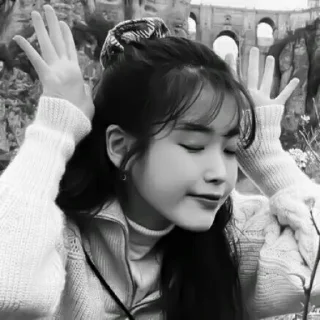🦅 :; iu :; by @ebanatnatria60