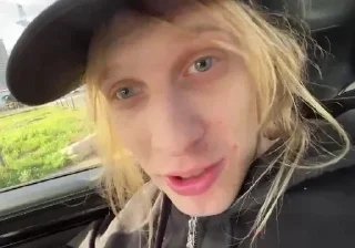 ☺️ Хазяева, стікер Telegram 8 з 25