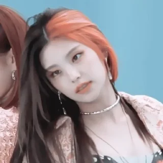 🎱 ˖ ་.YEJI ! ? ★ ▸ by @lomicor, стікер Telegram 19 з 55